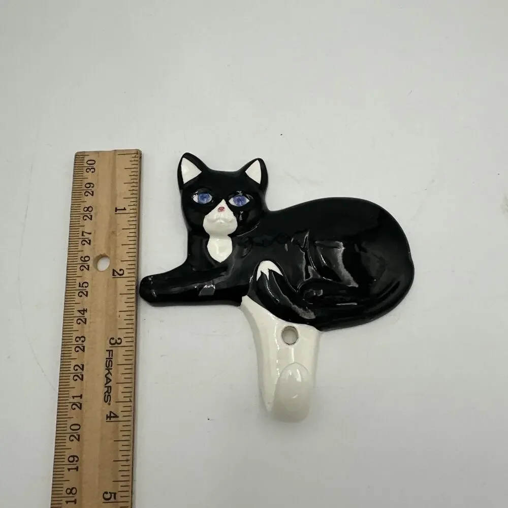 Set Of 3 Vintage Takahashi Ceramic Tuxedo Cats Wall Hooks Japan